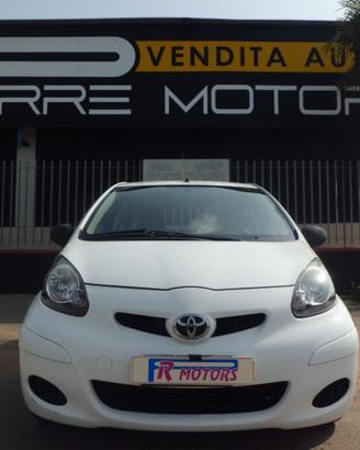 Toyota Aygo 1.0 12V VVT-i 5 porte Sol Connect