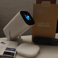 Proiettore 4k Android con bluetooth e wifi