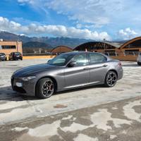 Alfa Romeo Giulia Veloce 210 cv