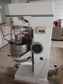 attrezzature planetaria impastatrice professionale