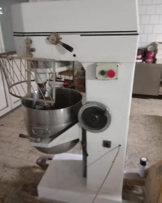 attrezzature planetaria impastatrice professionale