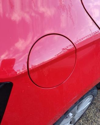 Sportello carburante SKODA FABIA 1197cc benz 2016