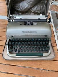 Macchina da scrivere Remington Quiet-Riter '52