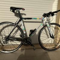 Bicicleta da corsa COLNAGO