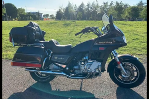Honda goldwing 1200 ASI