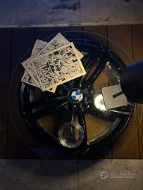tavolino con cerchio auto