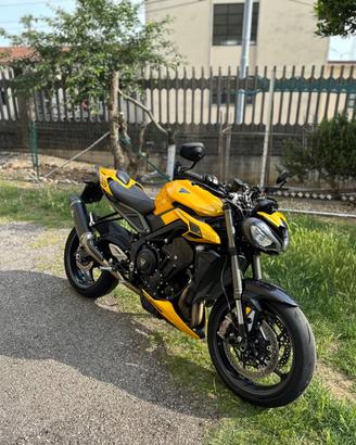 Triumph Street Triple 765 RS
