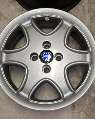cerchi in lega 4x98 r15 lancia alfa romeo fiat