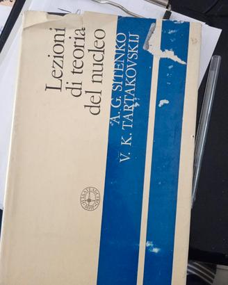 libro lezioni di teoria del nucleo 