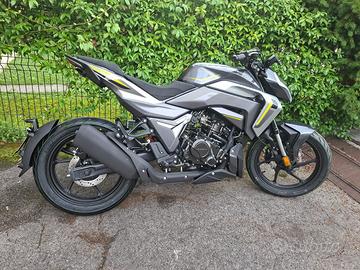 BENELLI/KEEWAY F125 MORBIDELLI NAKED LIQUID COOLED