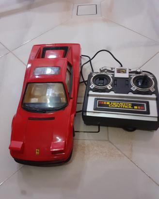 Lotto di 2 ferrari radiocomandate anni 80