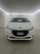 PEUGEOT 208 (anno 2015)
