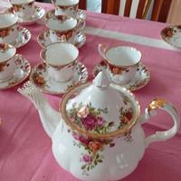 Servizio da tè e caffè Royal Albert vintage