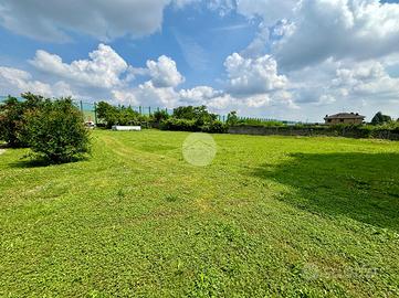 TER. RESIDENZIALE A UBOLDO