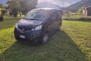 Nissan evalia Nv 200