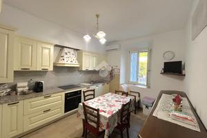 CASA INDIPENDENTE A PISTOIA