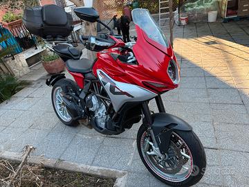 MV turismo veloce 800cc