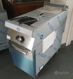 NUOVA(mai usata) FRIGGITRICE A GAS ZANUSSI EVO900