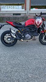 Ducati Monster 937 +