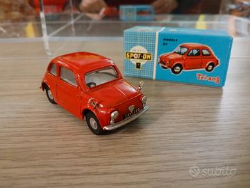 FIAT 500 - Spot On. no mebetoys politoys 