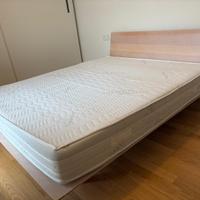 Letto matrimon legno Sottiletto della Horm + mater