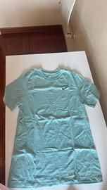 Shirt Nike mezze maniche
