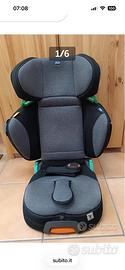 Numero 2 seggiolini auto per bambini
