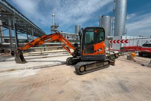 Escavatore Doosan Dx63