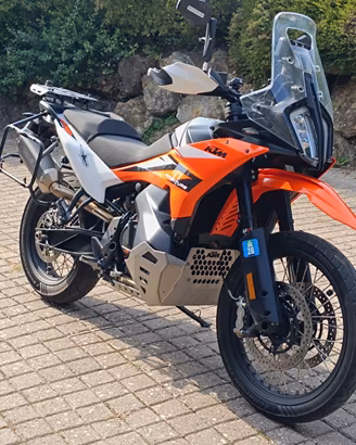 KTM 890 Adventure