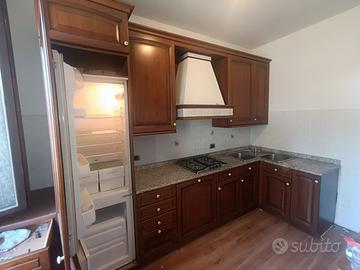 cucina angolare in legno completa 