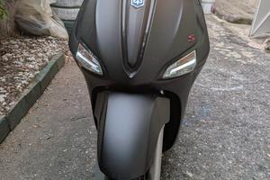 liberty 125 sport ABS nuovo 2025 perfette condizio