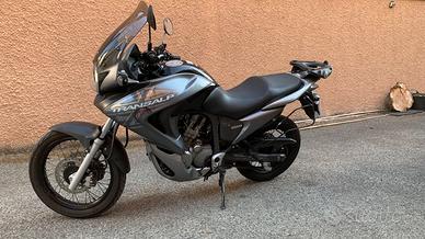 Honda Transalp 700