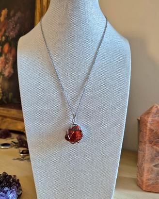 collana con DIASPRO ROSSO 