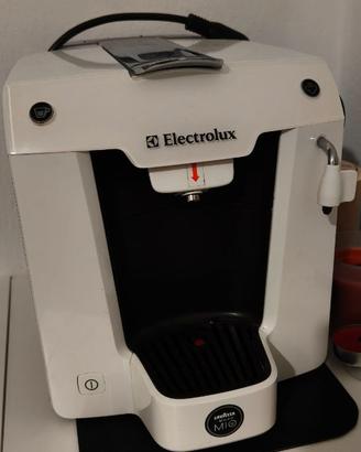 Macchina caffè Electrolux Lavazza a modo mio