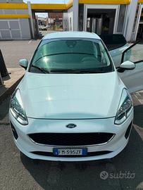 ford fiesta ( neopatentato )