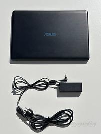ASUS F502C per ricambi + Alimentatore Originale