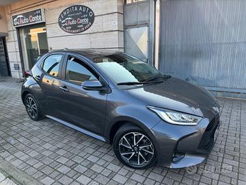 Toyota Yaris 1.5 Hybrid 5 porte Lounge