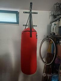 Sacco per allenamento boxe