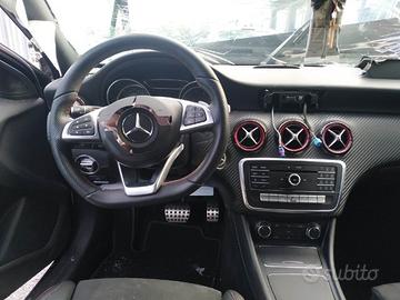 Comandi al volante MERCEDES CLASSE A 250 del 2017