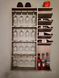 portabicchieri e bottiglie