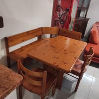 tavolo legno con giropanca