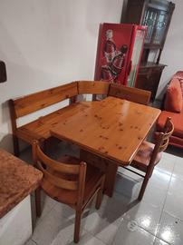 tavolo legno con giropanca