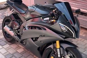 Yamaha YZF R6