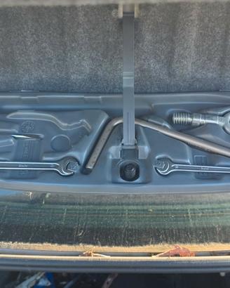 cassetta attrezzi bmw e46