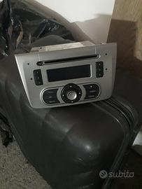 stereo originale Alfa Mito  con  incassatura per e