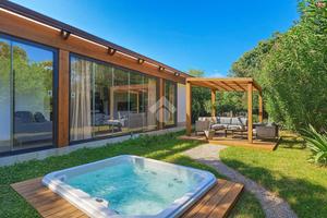 PORZIONE DI BIFAMILIARE A VALLEDORIA