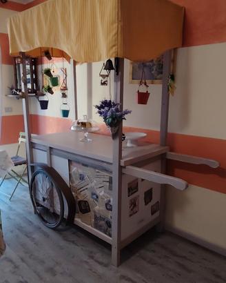 Carretto espositore  artigianale 