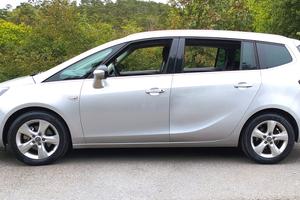 Opel Zafira Tourer