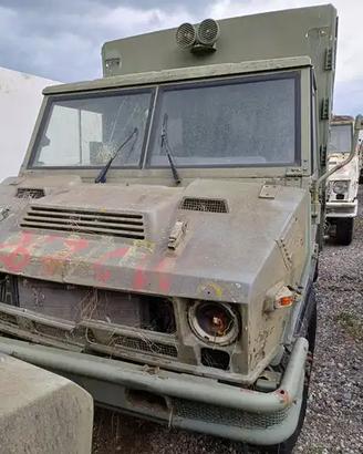 VM 90 AMBULANZA