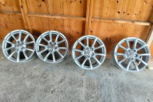 Cerchi audi da 18 pollici usati e originali 